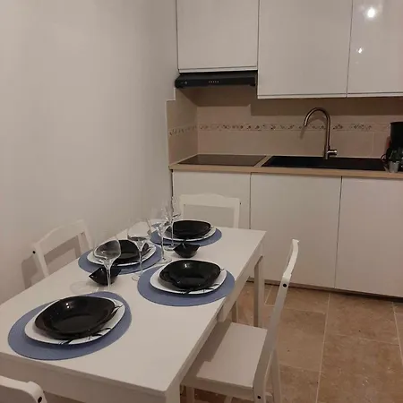 4 Pers Vue Wifi Piscine Parking Tennis Apartman *