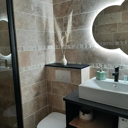 Apartman 4 Pers Vue Wifi Piscine Parking Tennis *